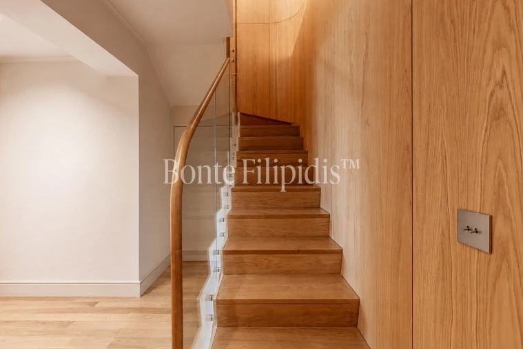 Apartamento T4 para Venda em Santo António Foto 24