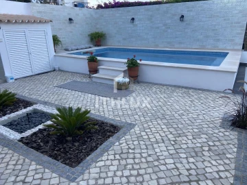 Moradia T4 para Venda em Tavira (Santa Maria e Santiago)