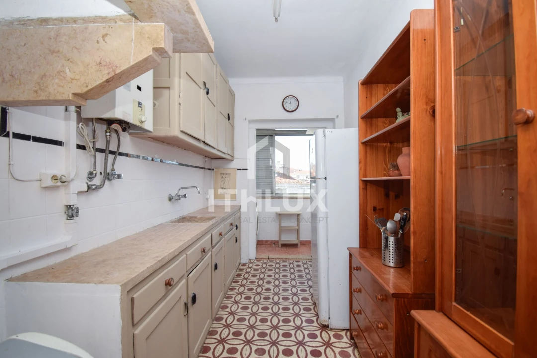 Apartamento T1 para Venda em Águas Livres Foto 13