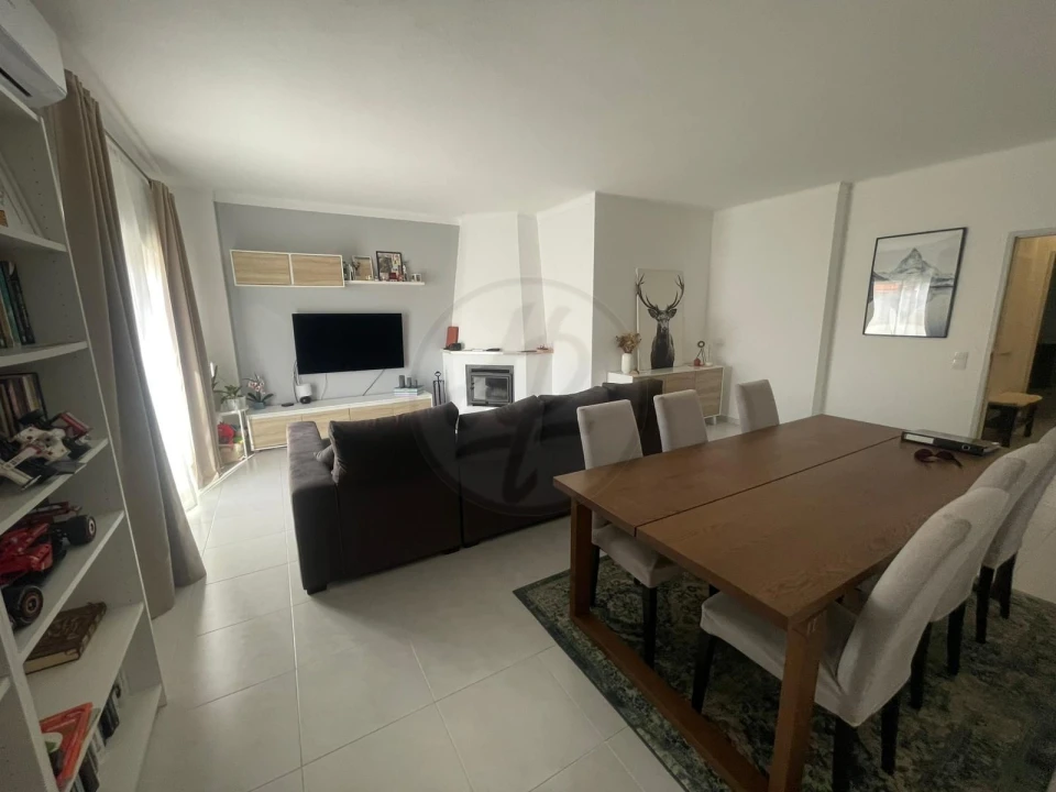 Apartamento T3 para Venda em Lagos (São Sebastião e Santa Maria) Foto 1