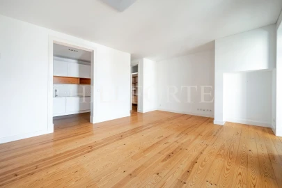 Apartamento T3 para Venda em Arroios