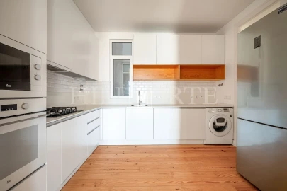 Apartamento T3 para Venda em Arroios