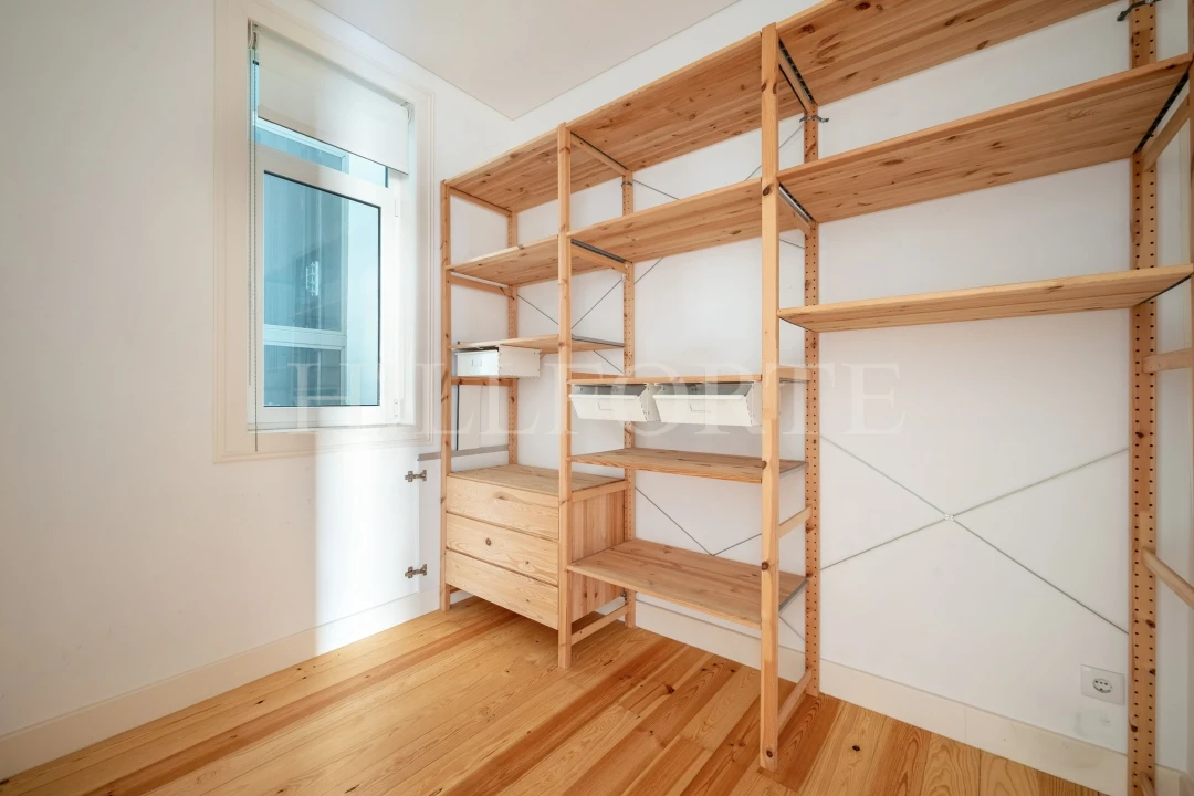Apartamento T3 para Venda em Arroios Foto 12
