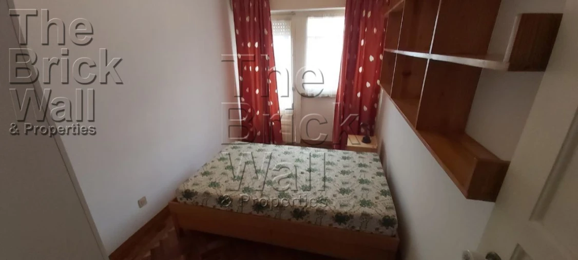 Apartamento T2 para Arrendamento em Benfica Foto 5