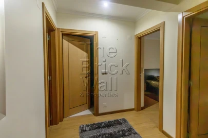 Apartamento T3 para Venda em Vialonga