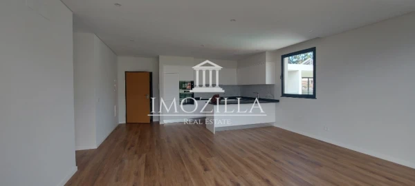 Apartamento T2 para Venda em São Martinho