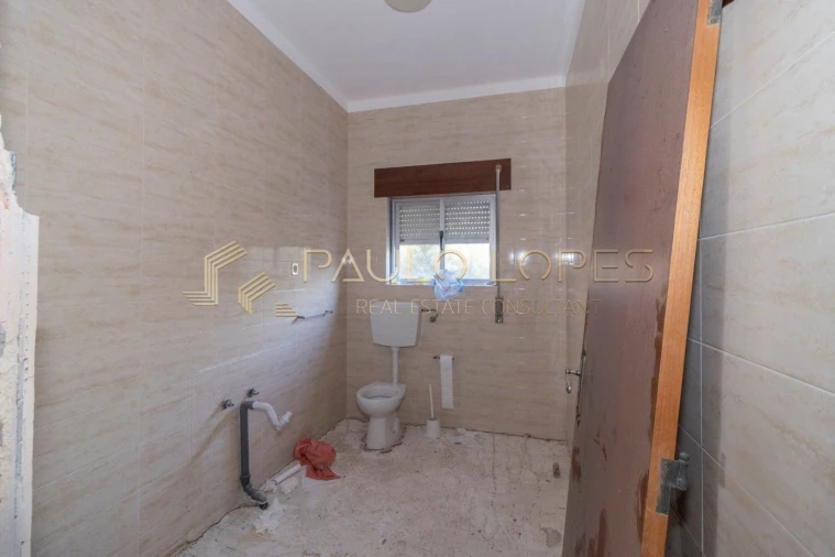 Moradia T6 para Venda em Arrabal Foto 17