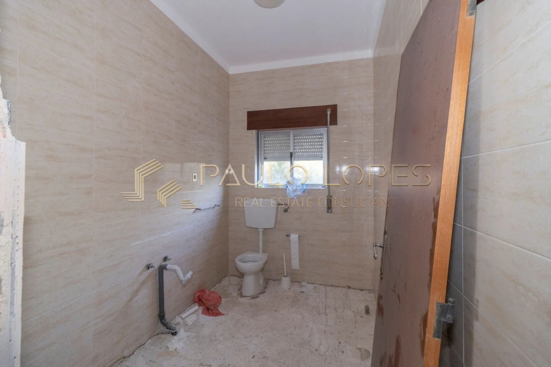Moradia T6 para Venda em Arrabal Foto 17