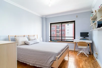 Apartamento T4 para Venda em São Domingos de Benfica