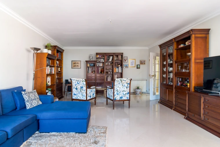 Apartamento T3 para Venda em São Domingos de Benfica Foto 5