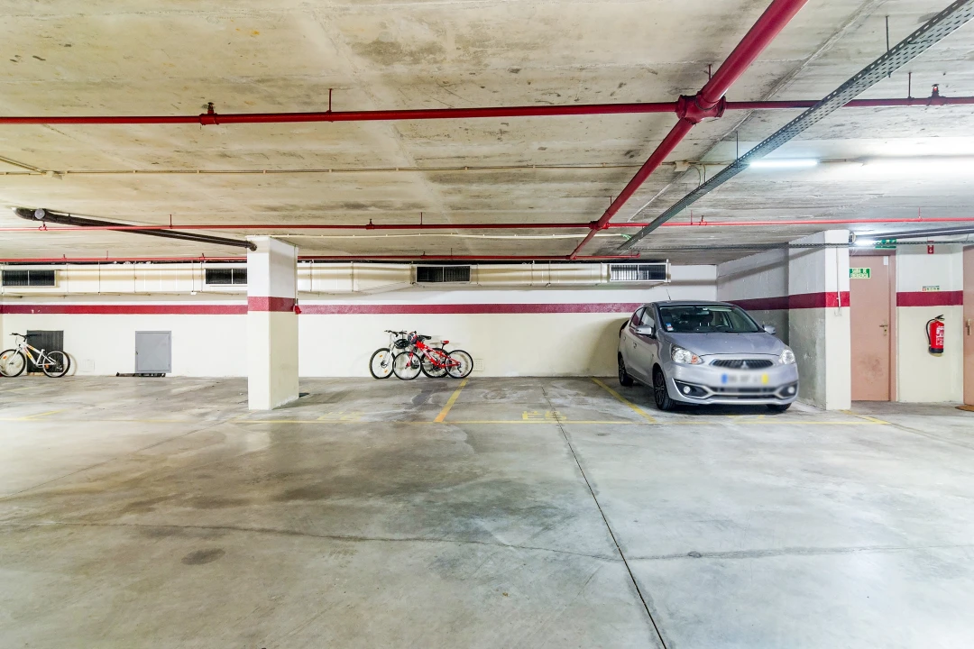 Apartamento T3 para Venda em São Domingos de Benfica Foto 23