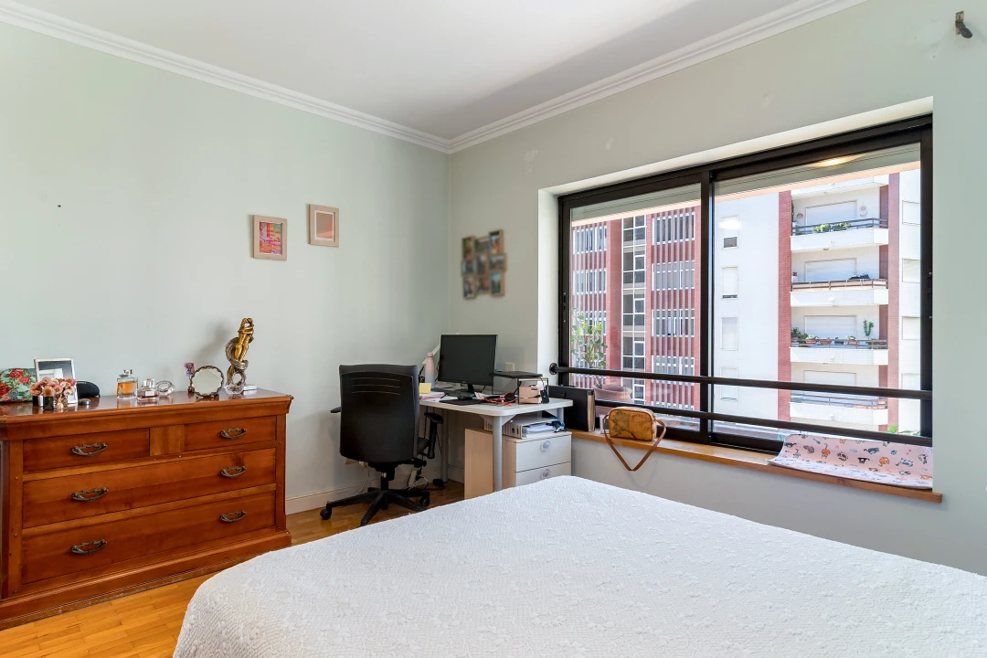 Apartamento T3 para Venda em São Domingos de Benfica Foto 15