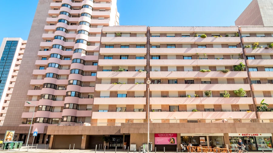 Apartamento T3 para Venda em São Domingos de Benfica