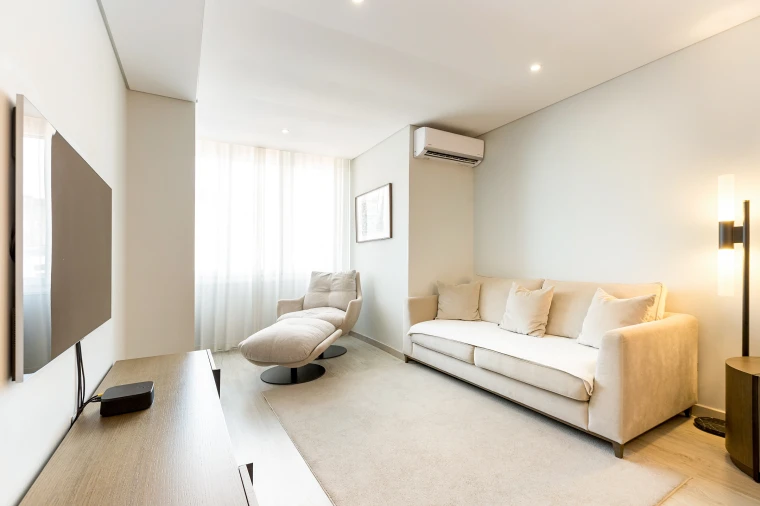 Apartamento T2 para Venda em Campolide Foto 2