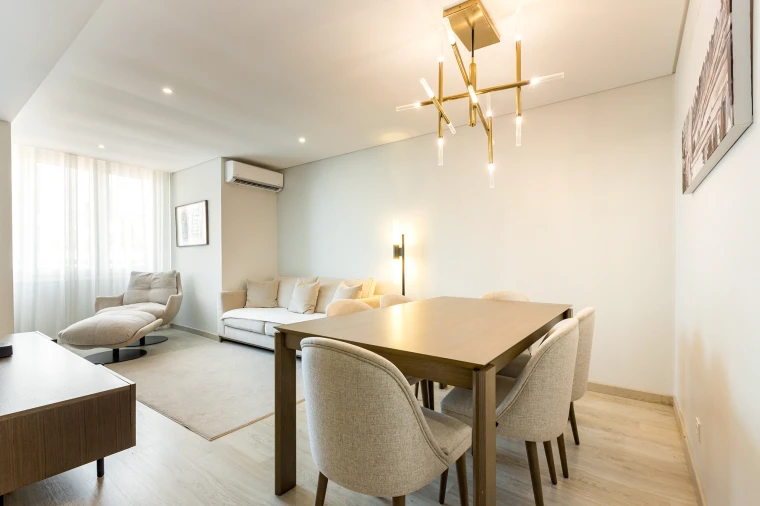 Apartamento T2 para Venda em Campolide Foto 3