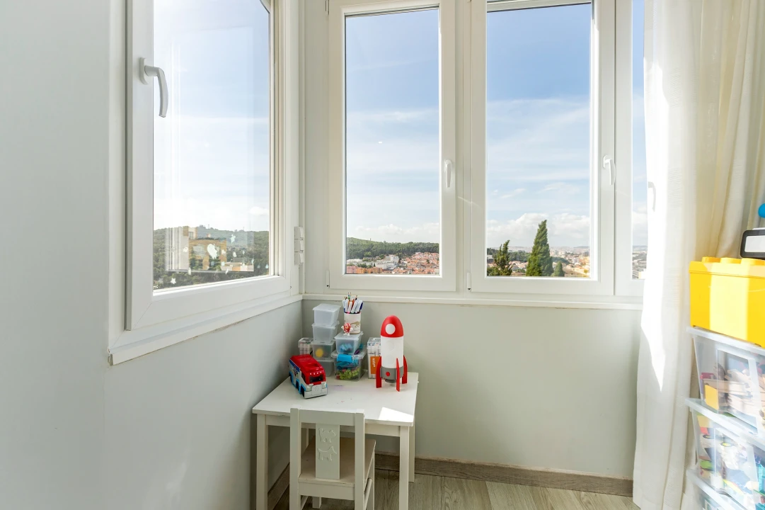 Apartamento T2 para Venda em Campolide Foto 19