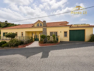 Moradia T3 para Venda em Canhas