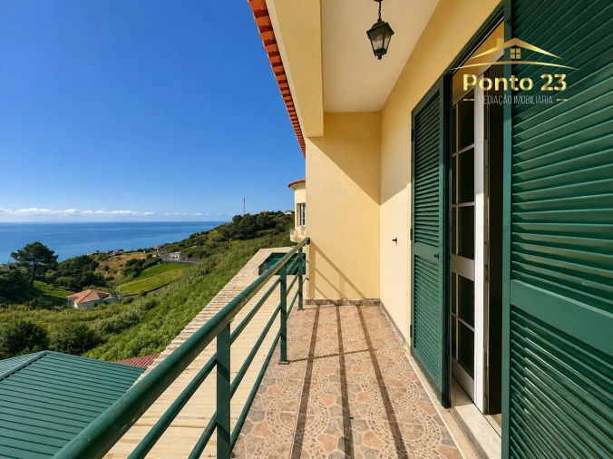 Moradia T3 para Venda em Canhas Foto 3
