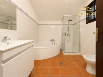 Moradia T2 para Venda em Camacha