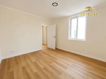 Apartamento T2 para Venda em Funchal (Santa Maria Maior)