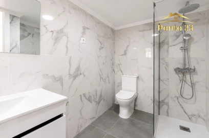 Apartamento T2 para Venda em Funchal (São Pedro)