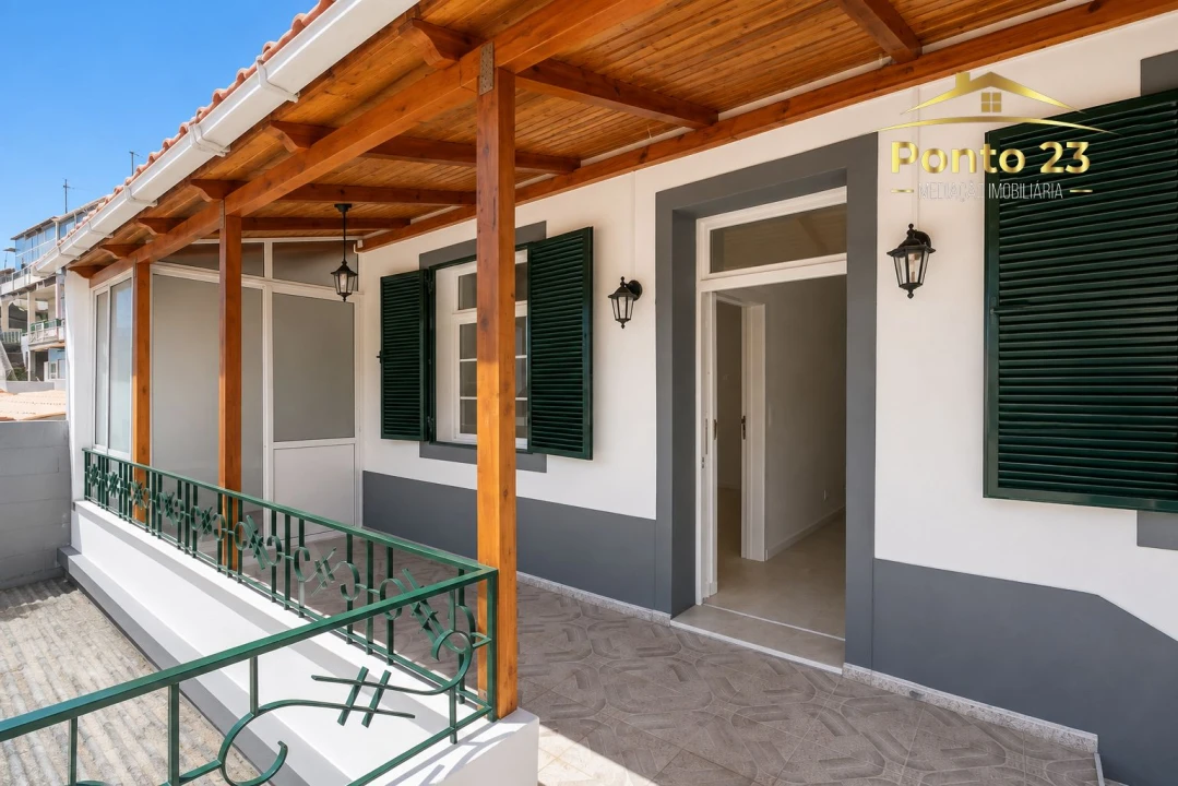 Apartamento T2 para Venda em Funchal (São Pedro) Foto 1