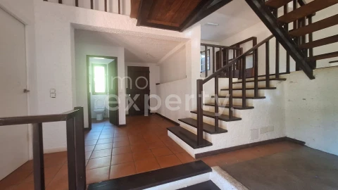 Moradia T2 para Venda em Camacha