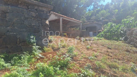 Moradia T2 para Venda em Camacha
