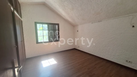 Moradia T2 para Venda em Camacha