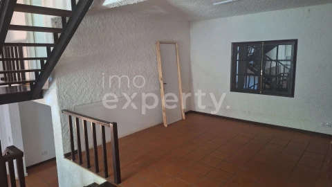 Moradia T2 para Venda em Camacha