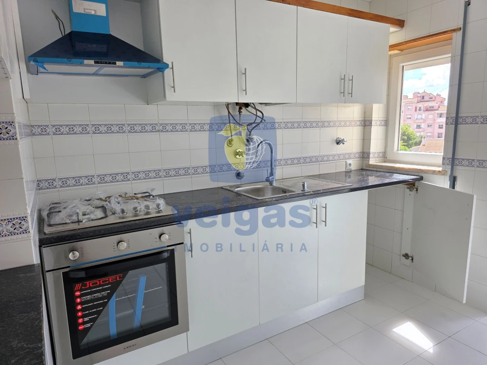 Apartamento T3 para Venda em Caldas da Rainha - Santo Onofre e Serra do Bouro Foto 6