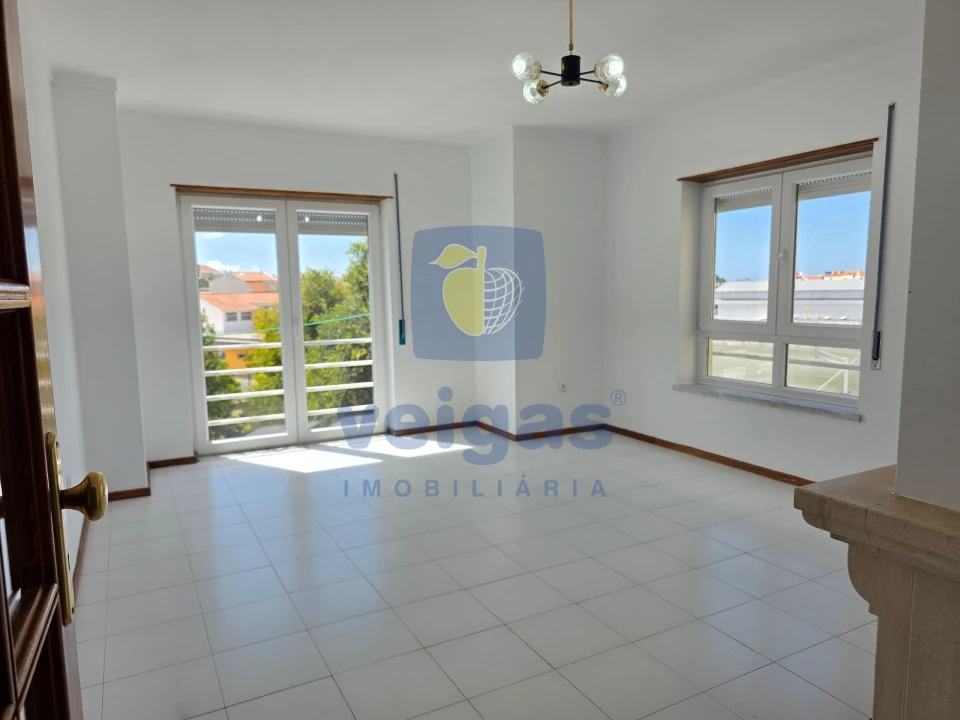 Apartamento T3 para Venda em Caldas da Rainha - Santo Onofre e Serra do Bouro Foto 9