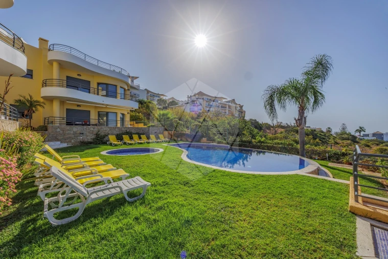 Moradia T3 para Venda em Albufeira e Olhos de Água Foto 33