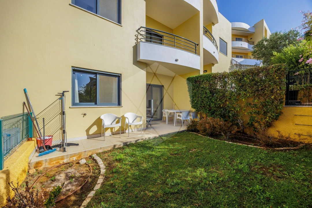 Moradia T3 para Venda em Albufeira e Olhos de Água Foto 22