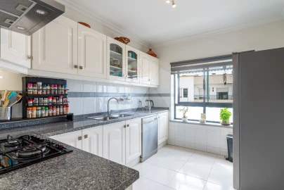 Apartamento T3 para Venda em Lagoa e Carvoeiro