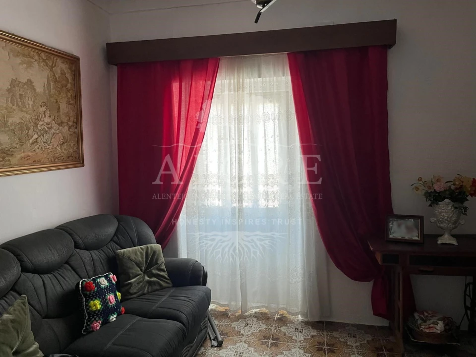 Moradia T2 para Venda em Ciborro Foto 4