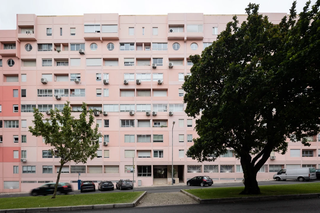 Apartamento T2 para Venda em Areeiro Foto 3