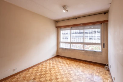 Apartamento T2 para Venda em Areeiro