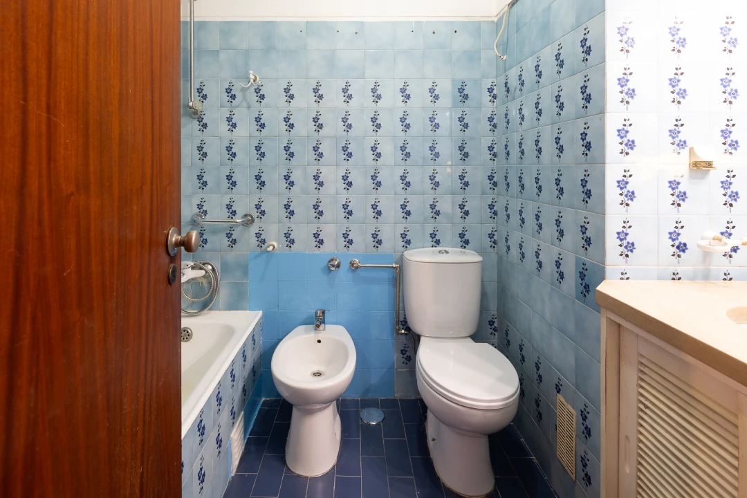 Apartamento T2 para Venda em Areeiro Foto 23