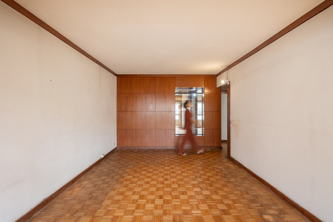 Apartamento T2 para Venda em Areeiro Foto 1