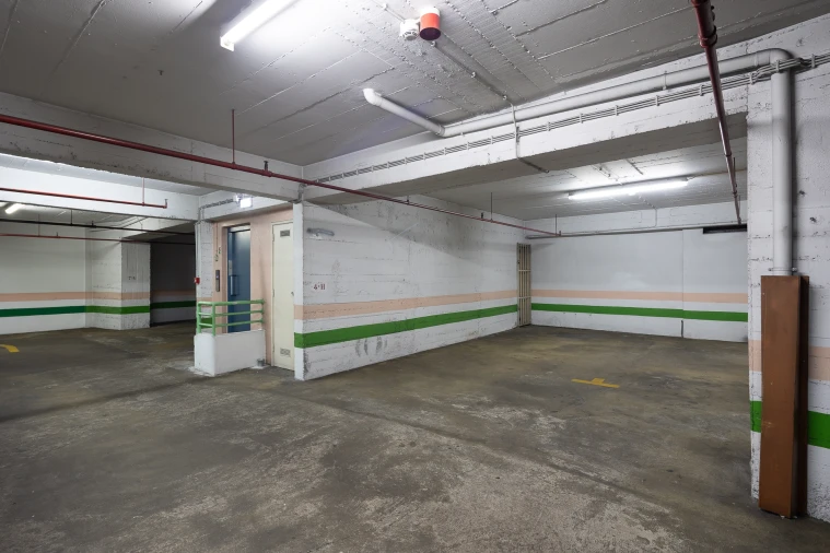 Apartamento T2 para Venda em Areeiro Foto 30