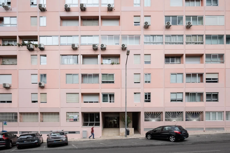 Apartamento T2 para Venda em Areeiro Foto 28