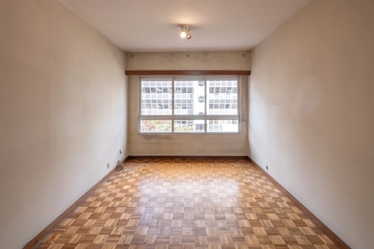 Apartamento T2 para Venda em Areeiro Foto 18
