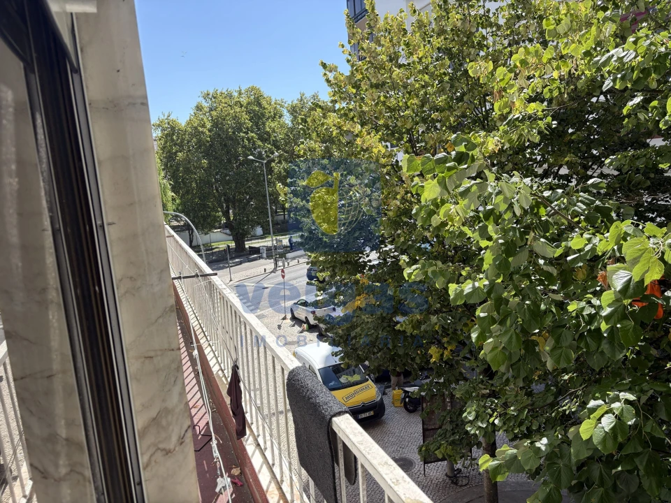 Apartamento T1 para Venda em Cacém e São Marcos Foto 16