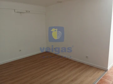 Apartamento T1 para Venda em Cacém e São Marcos