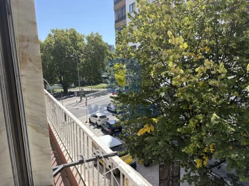 Apartamento T1 para Venda em Cacém e São Marcos