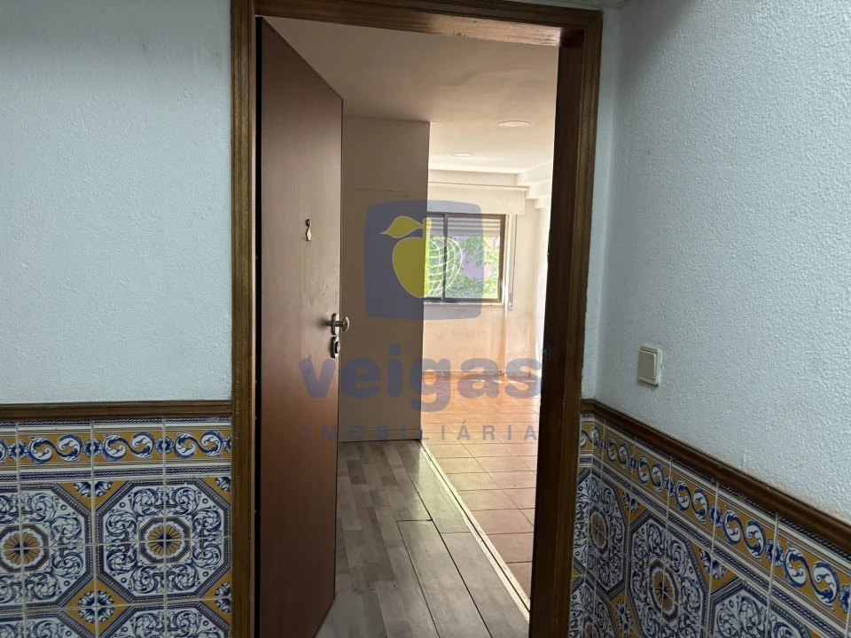 Apartamento T1 para Venda em Cacém e São Marcos Foto 2