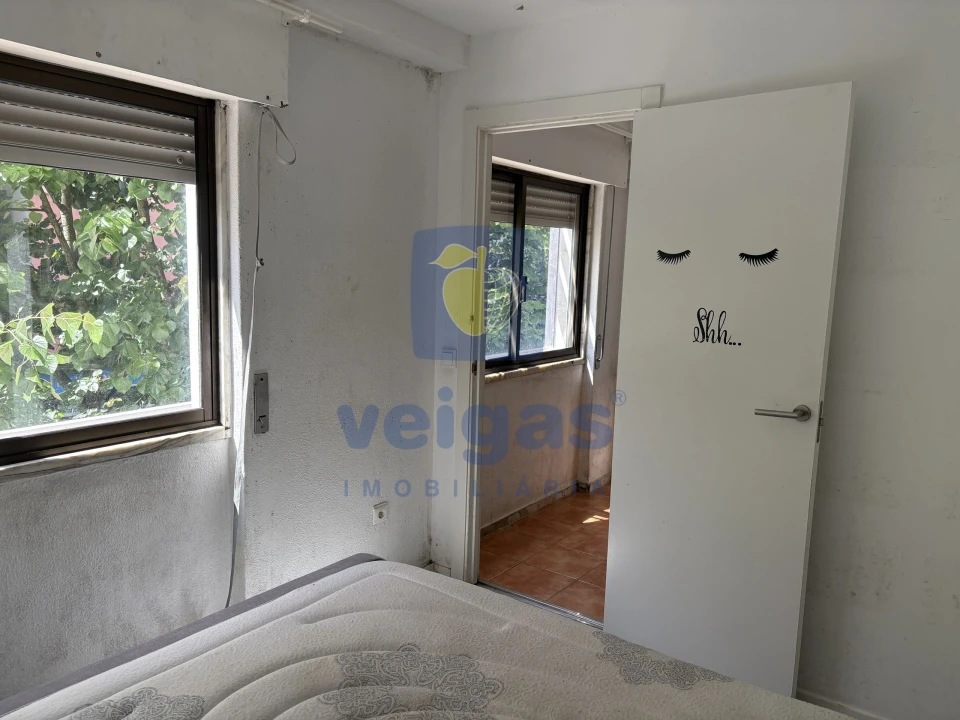 Apartamento T1 para Venda em Cacém e São Marcos Foto 14