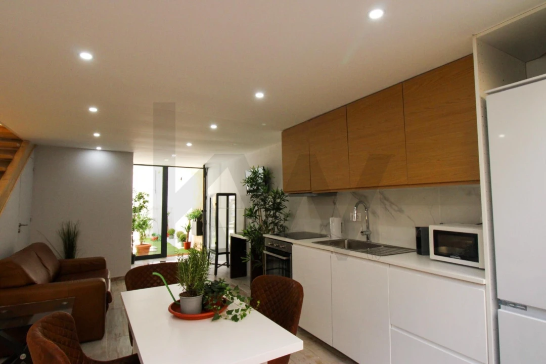 Apartamento T1 para Venda em Portimão Foto 16