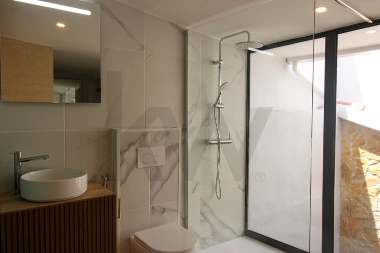 Apartamento T1 para Venda em Portimão Foto 78